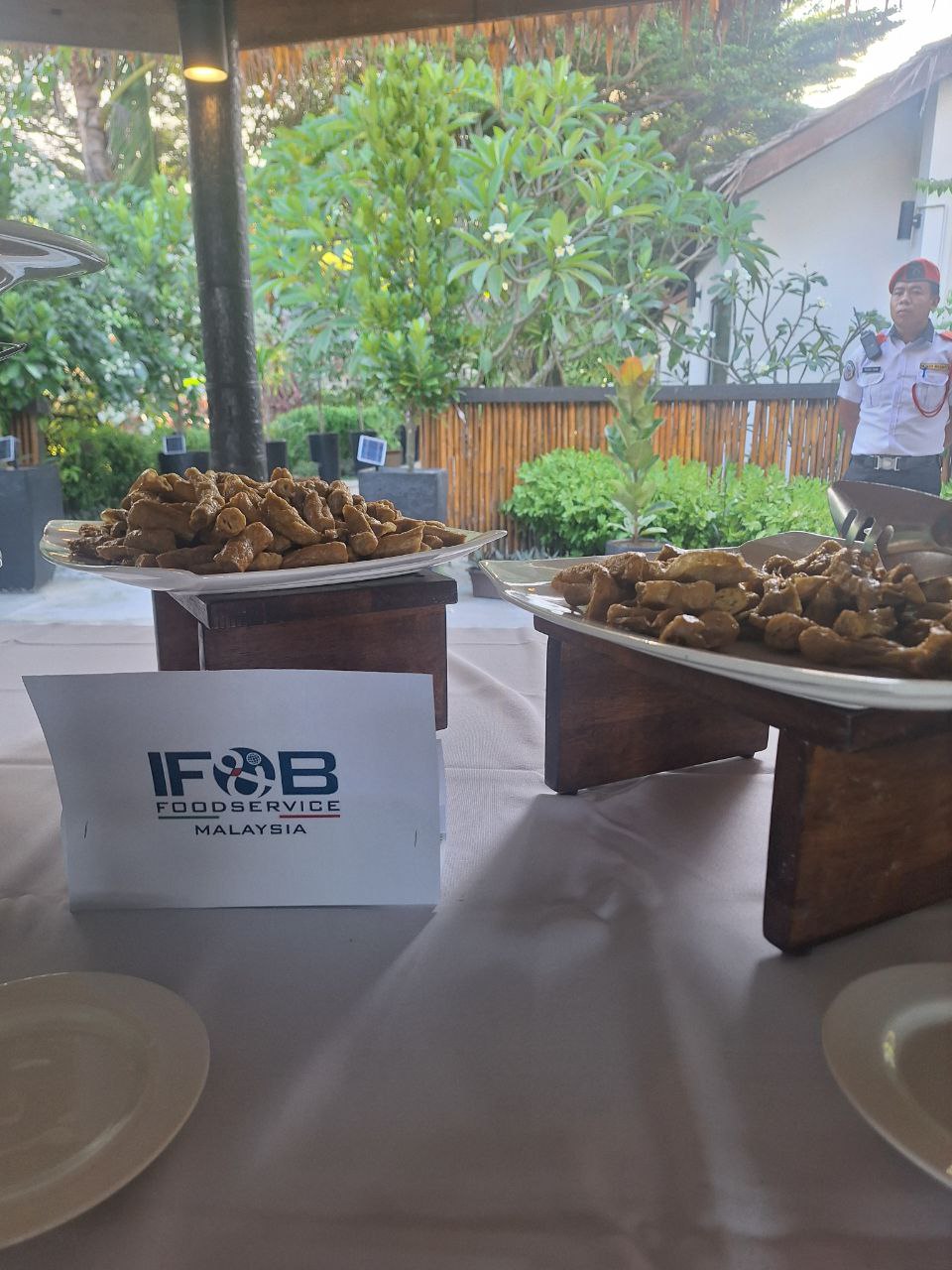 photo_6300625566658399051_y