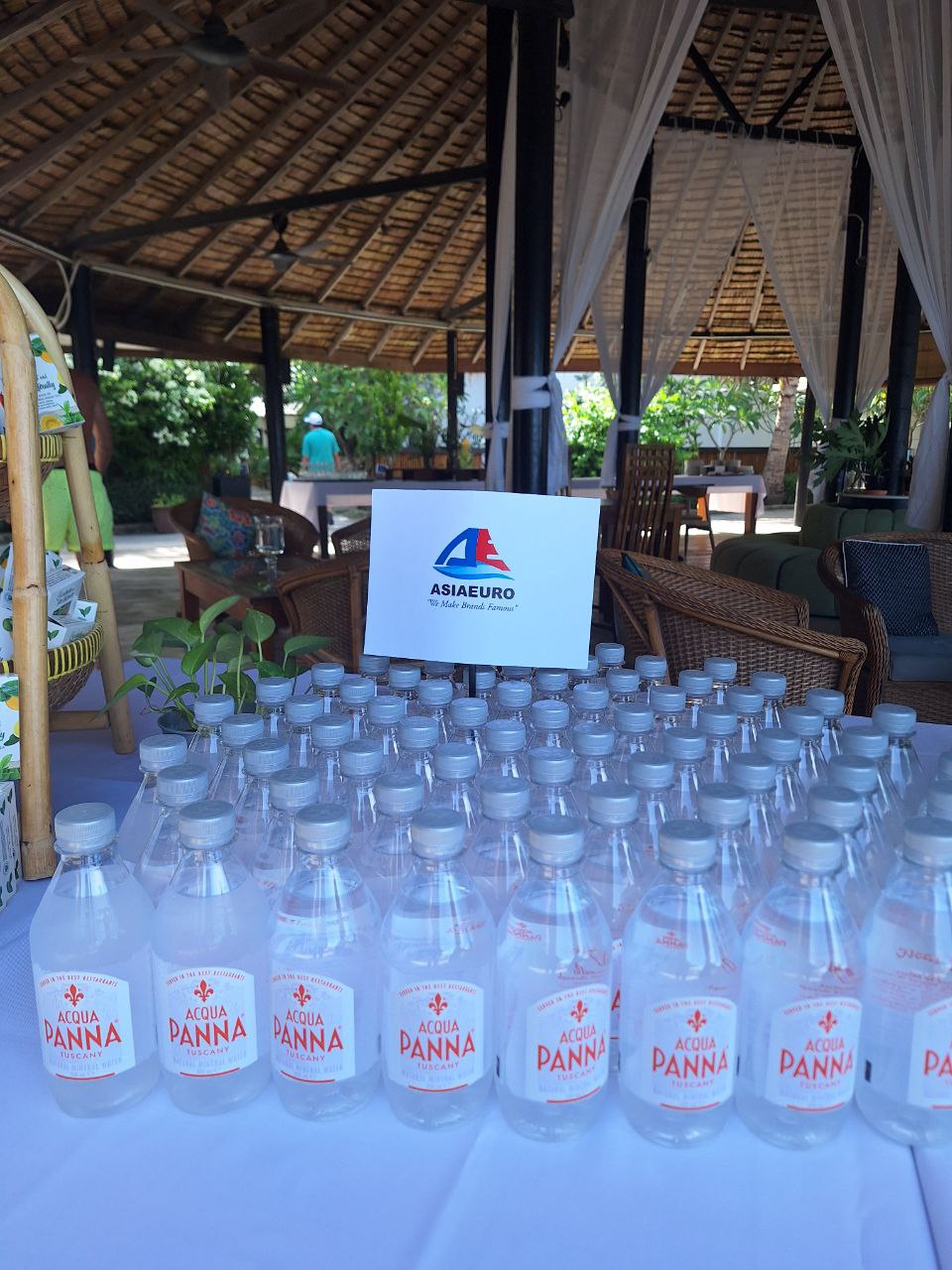 photo_6300625566658399154_y